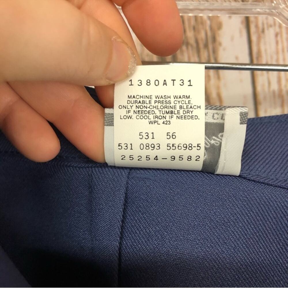 Vintage Bendover Levi’s, Size 18. Blue. In new condition! - Picture 6 of 6